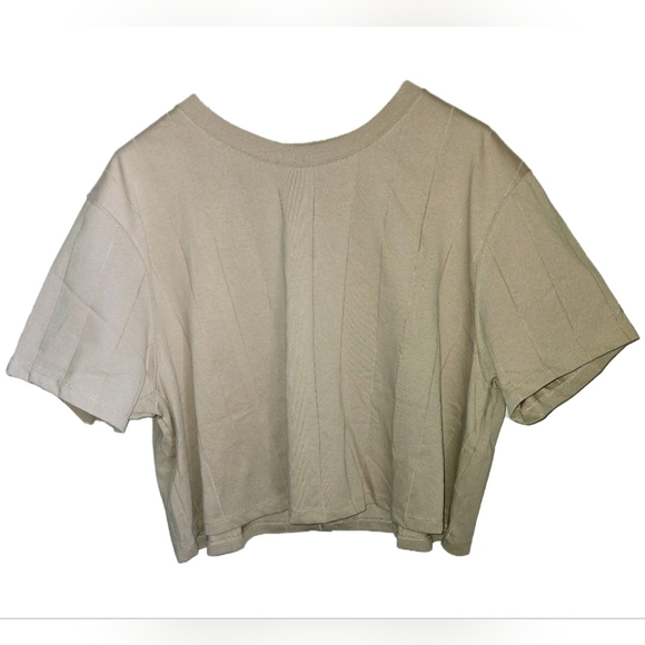 Jordan Tops - NWT Jordan Pin Striped Tan 2X Open Back Crop T-Shirt Short Sleeve